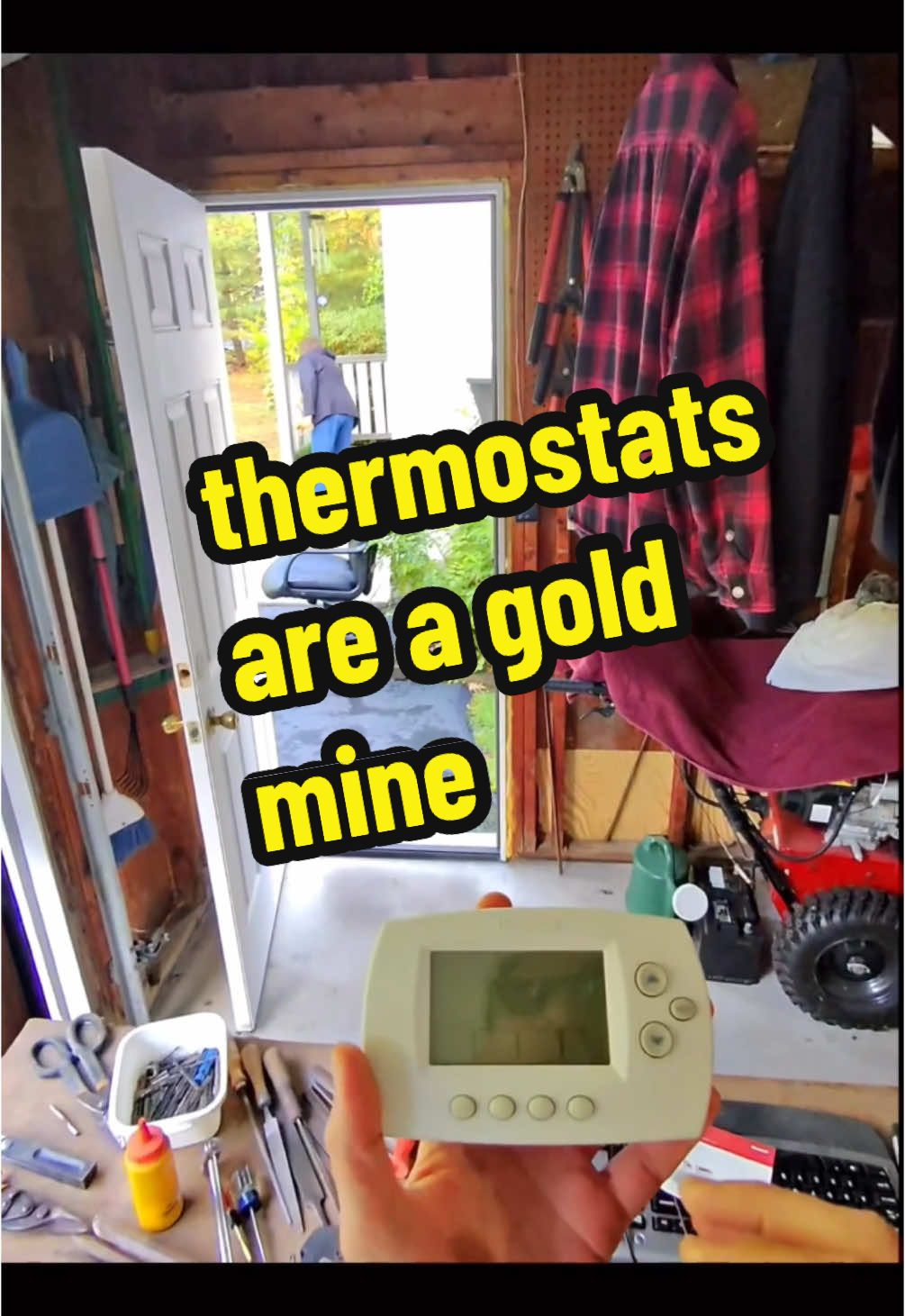 I cried on the drive home 😩 #yardsale #thermostat #buytosell #vintageclothing #garagesale #rancilio #flip