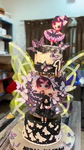 Black colour meh butterfly cake ka order🙄customer ny mera design pasnd kia🤧urgent aya order r puri raat lga k tyar kra🥲📦 Delivery in Rawalpindi | islamabad DM for ordering📝 Insta id:jiyascakeoclock  Follow @jiyascakeoclock . . #homemadecake #jiyascakeoclock #ownbusiness #food #cakes #homebakery #rawalpindi  #islamabad #ordercakes #onlineordercakes #ordernow #homemadefoods #birthdaycakes  #butterflycake 