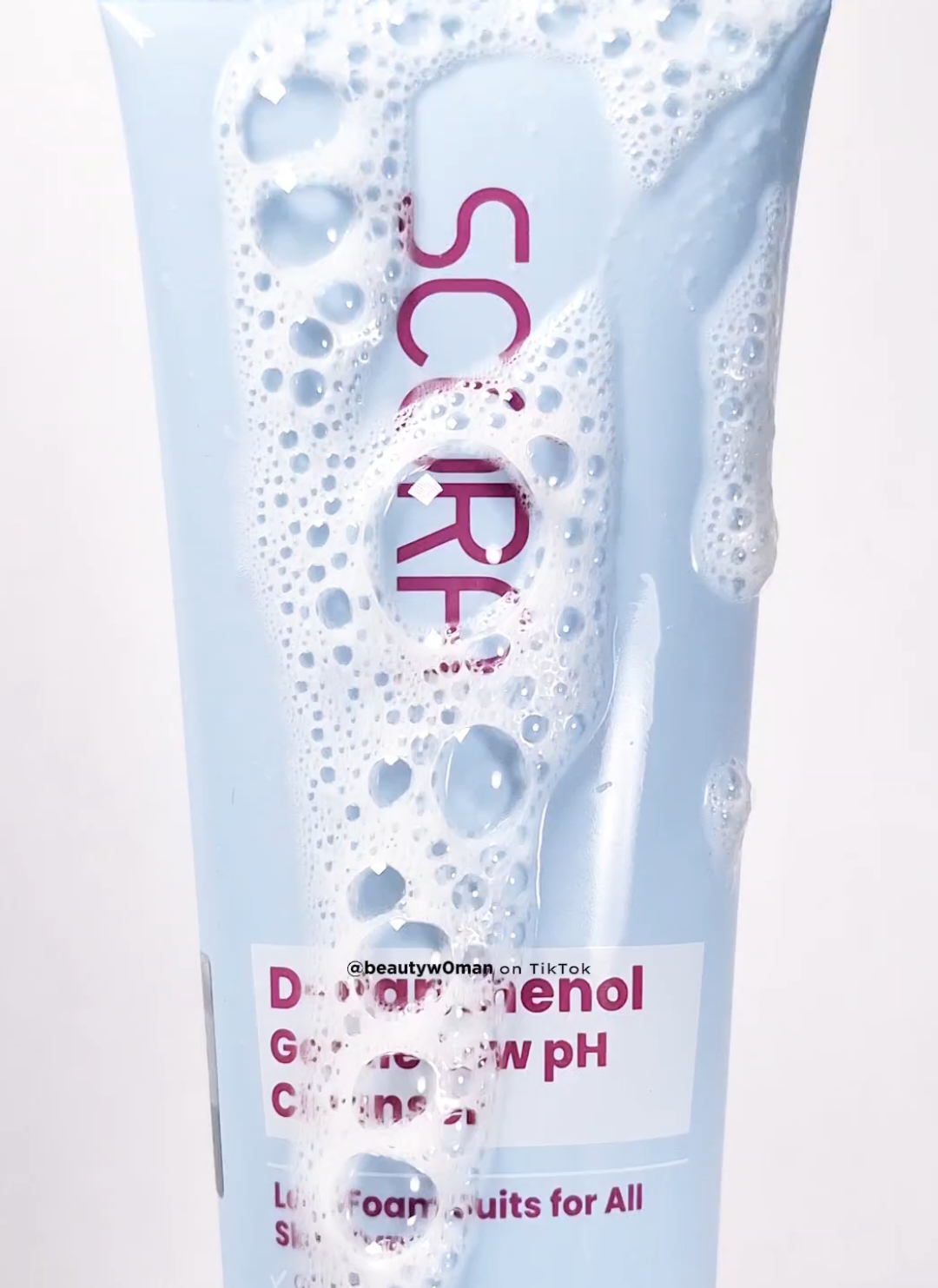 kulit yang sensitif kadang susah cari facial wash 😣 tapi facial wash scora yang ini bikin kulit sensitif jadi ga ketarik! 🤩 kemerahan juga jadi mendingan dan kulit makin lembap. buat yang suka facial wash yang ga banyak busanya ini cocok banget sih ♡  #scora #circlescora #facialwashscora #facialwash #panthenol #skincare #rekomendasi #rekomendasiskincare #fyp #viral #masukberanda #4upage 