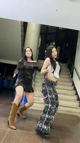영지 소녀야🌈 with #이영지 @이영지 #VIVIZ #비비지 #UMJI #엄지 #Shhh! #쉿 #Shhhchallenge #쉿챌린지