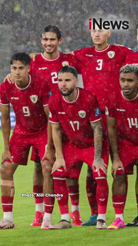 Tetap semangat GARUDAKU!🇮🇩🤍  Timnas Indonesia kalah 0-4 dari Timnas Jepang di Kualifikasi Piala Dunia 2026 zona Asia di Stadion Utama Gelora Bung Karno, Jumat (15/11/2024) pukul 19.00 WIB. Meski demikian Garuda masih punya peluang untuk lolos. Timnas masih punya lima pertandingan tersisa melawan Arab Saudi, Australia, Bahrain, China dan bertandang ke markas Jepang. #timnas #timnasday #timnasindonesia #pialadunia #sepakbola #bola #inews #fyp 