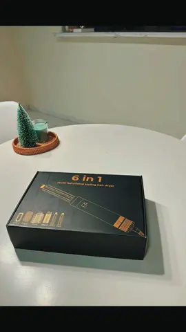 6 in 1 Hair Dryer Brush Set 60000RPM Auto Air Curling Iron 3 Temperature 1000W Powerful Negative Ionic Blow Dryer with Styler Volumizer,Hot Air Brush,Left&Right Curler Wand,Thermal Brush Gold #6in1hairdryerbrush #hairstyle #haircare #fyp 