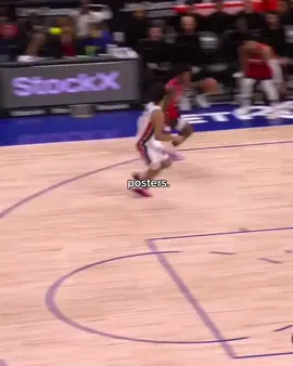 A good poster might be the best play in basketball 🔥 @nbahighlightreel 