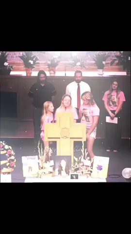 Those last words of their speech make me cry 🥺🕊️💞 // #sophieelton #LLSE #forever12 #angel #rip #prettyangel #sophie #fyp #foryou #like? #viral #post #edits #🧡 