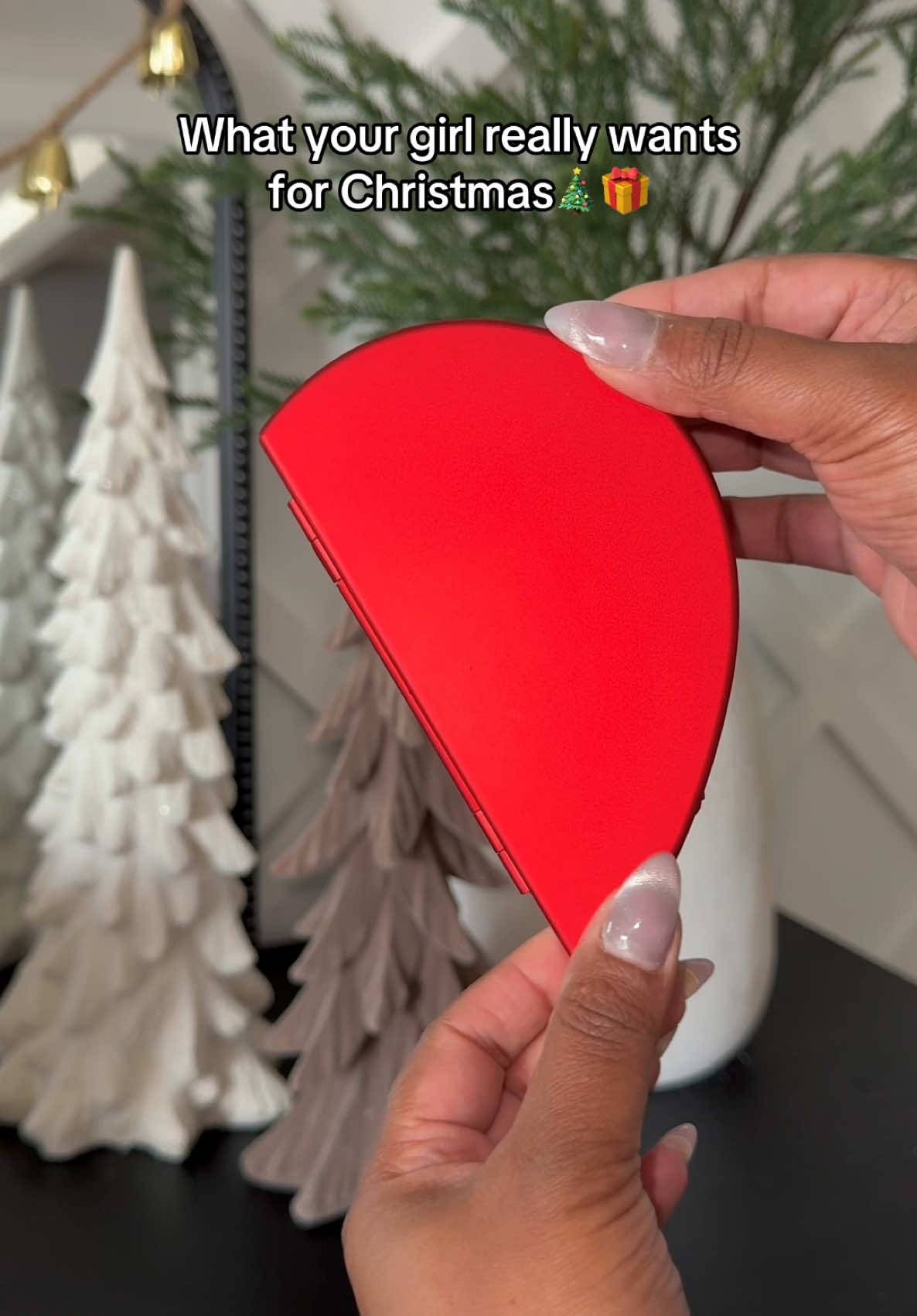 Its timeeeee!🎅🏽🎄✨🎁  #couples #christmasgiftideas #jewelryforher #ring #heartring #jewelry #christmasgiftsforher 