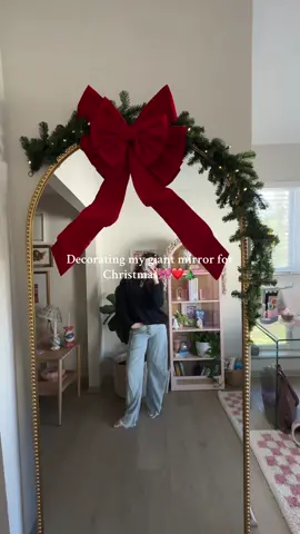 Every corner of my house is decorated and thats the way i like it! Everything i used is from @Hobby Lobby 🤍 #christmasdecor #christmasseason #pinterestaesthetic #bowchristmas 