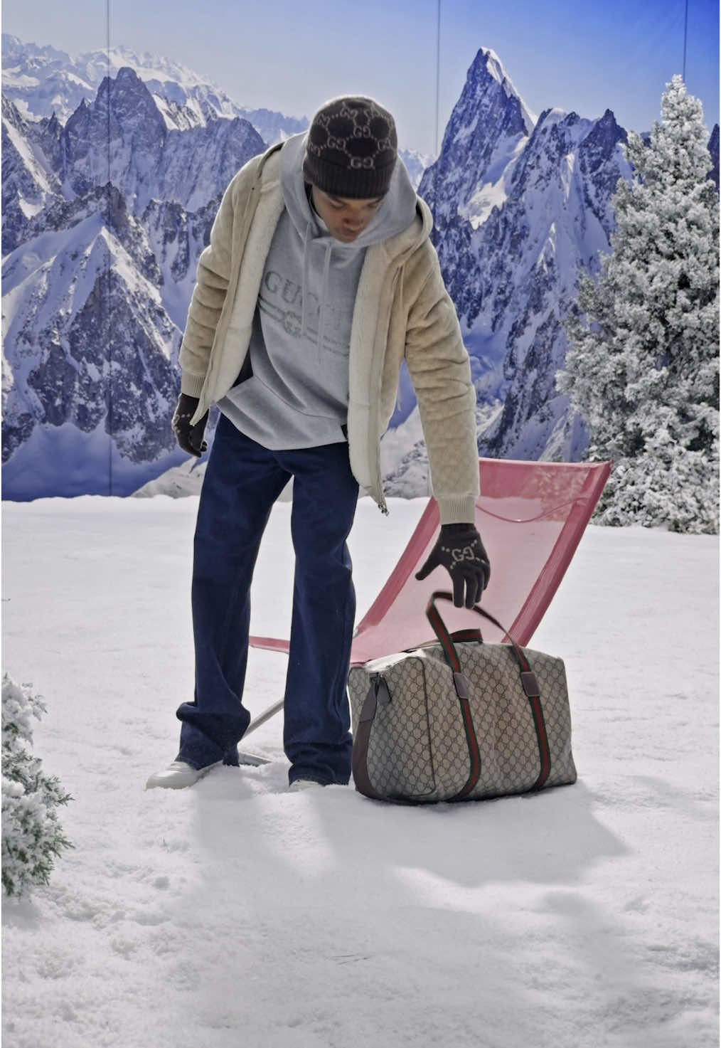 Holiday magic #GucciGift #GucciValigeria