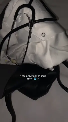 🩻🩺 #interndoctor #fypシ゚viral #مقديشو🇸🇴 #medstudent #dailyvlog #digfeerhospital 