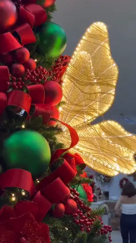 Árvore de natal de luxo 🎄✨ #natal #arvoredenatal #decoracao 