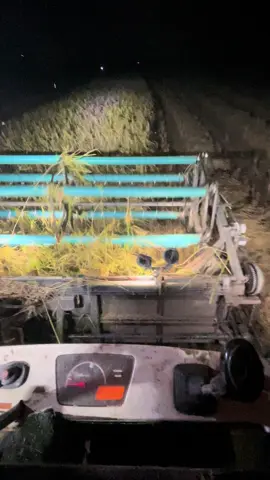 #ฟีด #2006 #สารคาม #รถเกี่ยวข้าว #dc105x #ทีมงานมะค่าเสาแดง 