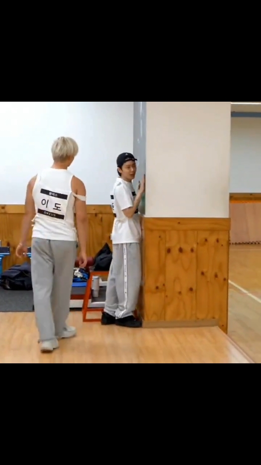 ya sabemos q andan ok #fyp #tomoon #oneus #leedo #hwanwoong 