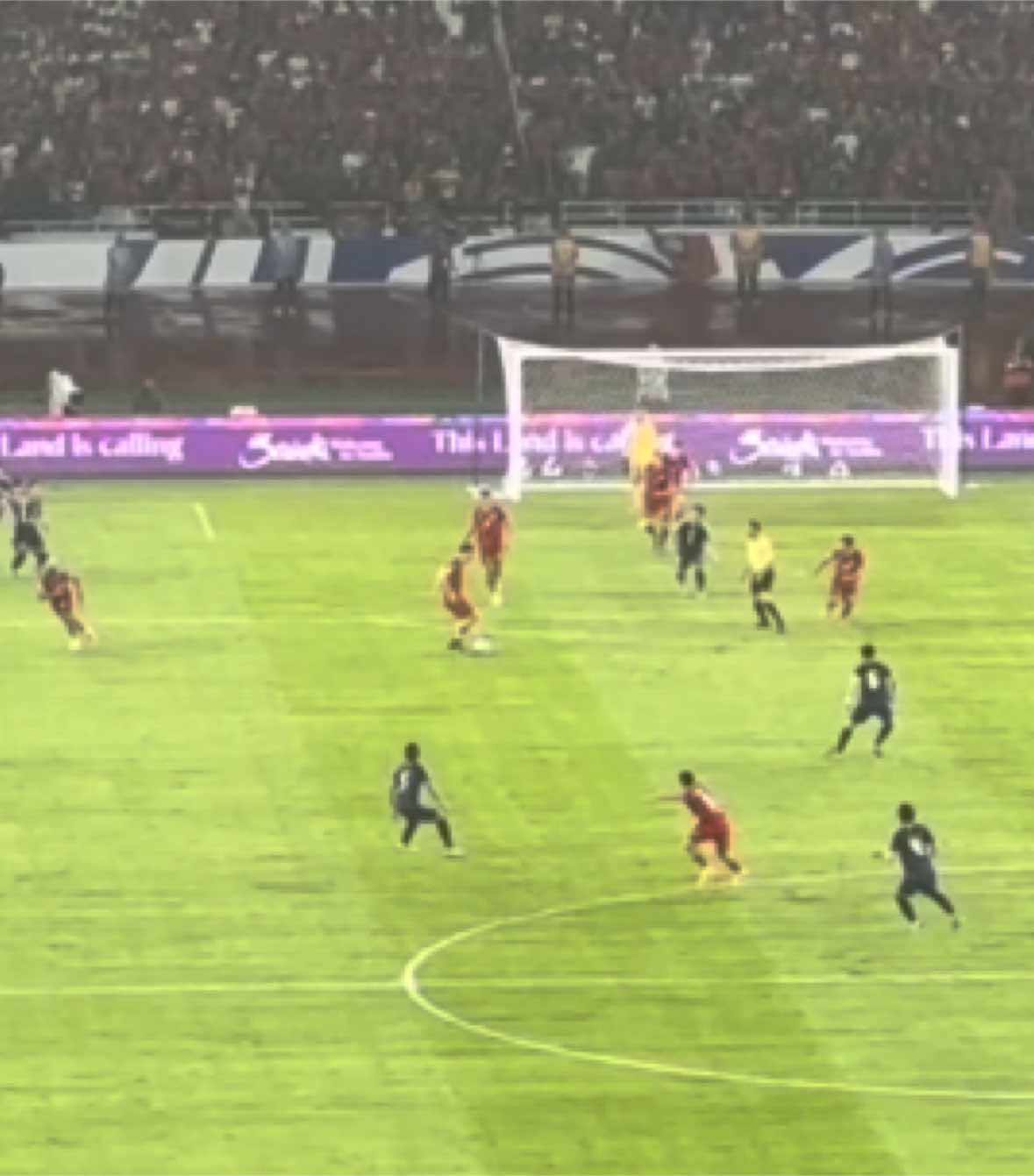 Peluang dari wak haji Ragnar yang hampir berbuah gol 😱😱😱 #timnasindonesia #ragnar #gbk #jepang #worldcupqualifiers2026 