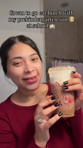 Grwm for lunch with my son 🏫❤️ #lunchtime #grwmroutine #grwmmakeup #narsfoundation #tarteshapetape #fyp #sahmlife #momandson #latinamakeup 