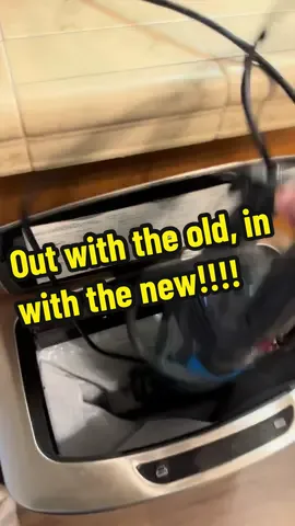 Viral 2 in 1 Vacuum and Blower #fypage #tiktokshop #viral #deal #deals #freeshipping #vacuum #vacuumcleaner #air #blower #airblower #2in1 #clean #car #homeika #homeikavacuum  #homeikaofficial #musthave #musthaves #portable #mobile #creatorsearchinsights 