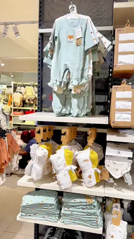 A Kiabi, nous avons tout ce qu'il vous faut pour vos bébés. 😍 #kiabi #pourtoi #fyp #fypシ #trendingvideo #challenges_tiktok 