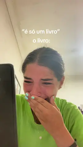 vamos ignorar que choro feio 😭 #livrostiktok #BookTok #books #fyp 