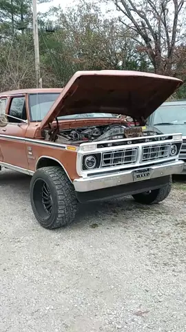 #mahansautosalvage #salvage #salvageyard #junkyardlife #salvageyard #diesel 