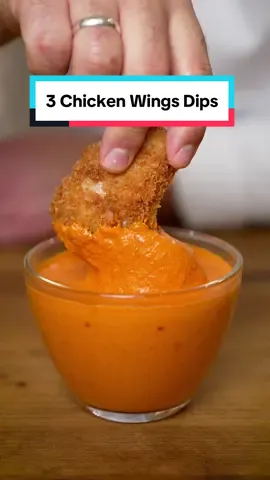 3 Dips für den perfekten Kampfabend🥊🔥  #miketyson #chickenwings #Soße  Ranch Dip 200gr Saure Sahne 100gr Mayonnaise 150gr Creme Frainche 2EL Buttermilch 1 Bund Schnittlauch 1 TL Knoblauchpulver 1 TL Zwiebelpulver 1/4 TL Geräuchertes Paprikapulver 1/2 TL Oregano (getrocknet) 1 TL Dijon-Senf 2 EL Ahornsirup 1 EL Gorgonzola  Pina Colada Dip 2 EL Neutrales Öl 2 TL Ingwer (gewürfelt) 2 Knoblauchzehen (gewürfelt) 1 Schalotte (gewürfelt) 1/2 Ananas, geschält und gewürfelt 1/2 Mango, geschält und gewürfelt 2 EL Honig 1 Schuss Sojasauce 1/2 Limette 1,5 EL Kokoscreme 1 Rote Chilischote 1 EL Kokosnussflocken Vor Buffalo Dip 2 Spitzpaprika 1 Rote Zwiebel 200gr Chilisauce eurer Wahl (z.B Franks Red Hot oder Heinz Siracha) 1 EL Tabasco 1 EL Worchester Sauce 2 EL Weißweinessig 120gr Flüssige Butter Salz