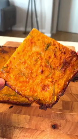 Baked Pumpkin Flatbread  𝐅𝐔𝐋𝐋 𝐑𝐄𝐂𝐈𝐏𝐄 𝐎𝐍 𝐌𝐘 𝐁𝐋𝐎𝐆 𝐃𝐫𝐯𝐞𝐠𝐚𝐧𝐛𝐥𝐨𝐠 𝐝𝐨𝐭 𝐜𝐨𝐦 (𝐋𝐈𝐍𝐊 𝐈𝐍 𝐌𝐘 𝐁𝐈𝐎) #veganmeal #veggierecipes #flatbread #onionbread #vegan #veggie #veganrecipes #veggies #crispy #crispybread #flatbreads #easyrecepies #EasyRecipes #healthypasta #plantbasedfood #lazymeal #veganfood #veganrecipe #vegetable #EasyRecipe #veganfoodporn #quickrecipe #vegetarianrecipes #easyfood #vegancomfortfood #vegetarian #lazyvegan #EasyRecipes #easyveganmeals #vegandinner
