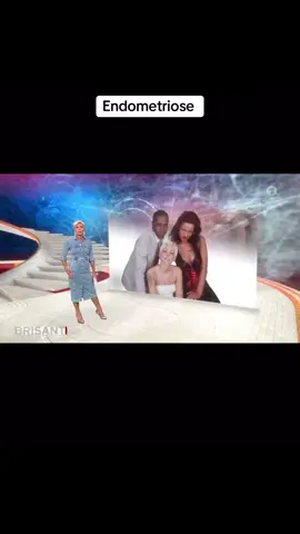 🌸 **Mein Weg mit Endometriose – und warum ich darüber spreche** 🌸   Endometriose begleitet mich schon lange. Es war ein harter Weg, die richtige Diagnose zu bekommen und zu lernen, mit dieser Krankheit umzugehen. Deshalb ist es mir so wichtig, darüber zu sprechen und Aufmerksamkeit dafür zu schaffen.   In der *Brisant*-Sendung durfte ich nicht nur über meine eigene Geschichte sprechen, sondern auch gemeinsam mit der Gynäkologin Dr. Katarina Dennis aufklären, was Endometriose bedeutet und wie dringend Betroffene mehr Gehör finden müssen.   Ich wünsche mir, dass Frauen schneller Hilfe bekommen, dass Schmerzen ernst genommen werden, und dass wir endlich offener mit diesem Thema umgehen. Wenn mein Beitrag dazu beitragen kann, dass auch nur eine Person sich weniger allein fühlt, dann hat sich alles gelohnt. 💛   Teilt das Video und helft mit, die Unsichtbarkeit dieser Krankheit zu durchbrechen. Gemeinsam können wir etwas verändern!   #Endometriose #Brisant #MeinWeg #EndometrioseAwareness  