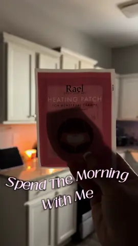 Happy friday friendsss!  This is a morning in the life of a 27 year old mom w/ 3 babies who works a 9-5 and its friday so you doooo the math 😂 Its still fall in this house i did my simmer pot and it smells amazinggg in hereee 🫶🏽 #fyp #fypage #fyppppppppppppppppppppppp #ditl #morningroutine #creatorsearchinsights #sahm #relatablemom #capcut #CapCut 