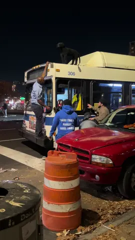 Shadow on too of the train #smileyhundo 
