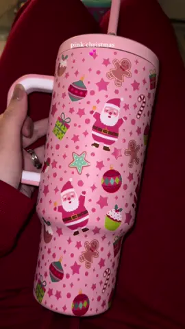 The cutest pink tumbler for christmas 💕🥰 #tumbler #watertumbler #waterbottle #christmasgift #christmasgiftideas #giftsforher #giftguide #ttshopblackfriday #ttshopcybermonday #tiktokshopcybermonday #tiktokshopholidayhaul #40oztumbler #christmasfinds #pinksanta #pinkchristmas #pinkchristmasaesthetic #tiktokshopblackfriday #tiktokshopchristmas #christmastumbler 