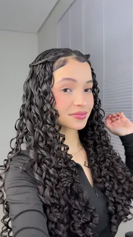 fiz as unhas, gostarum? ♱🍒