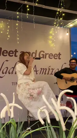 bunga tidur + intimate session hit different🥺🌺 @nadin⋆.ೃ࿔*:･ 