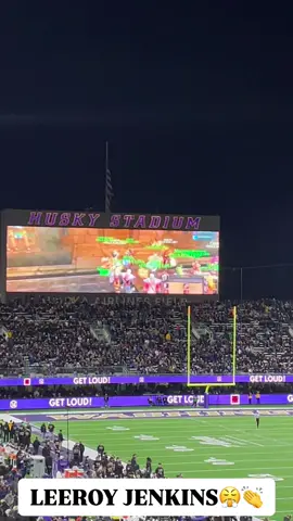 Iconic wow clip at the UW game @World of Warcraft @Washington Football @Washington Athletics #worldofwarcraft #universityofwashington #uwfootball #wow #warcraft #CollegeFootball #college #football #uw 