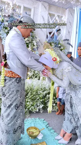 “Tidak harus cepat tapi harus tepat,tidak sekarang mungkin suatu saat” Yang sudah merindukan moment seperti ini dan sedang berjuang menuju halal,semoga dimudahkan segala urusannya,Aamiin,Bismillah nular Aamiin #mayumiwedding #dekorasiwedding #mayumiweddingdecoration #mayumiweddingpemalang #weddingtiktok #prosesiadatjawa #adatjawa #adatjawapernikahan 
