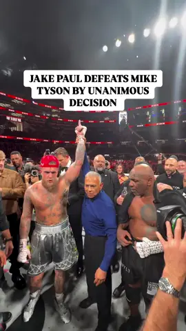 @Jake Paul DEFEATE MIKE TYSON BY UNANIMOUS DECISION #PaulTyson #jakepaul #jakepaulvsmiketyson 