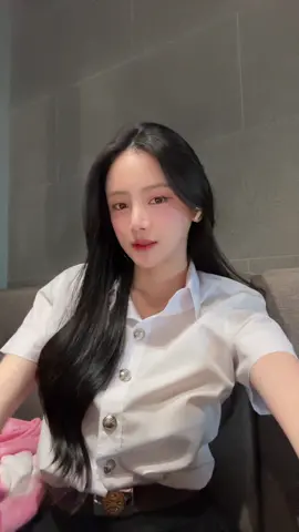 นักศึกษารายงานตัวว