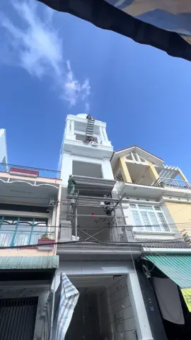 Sương gió phủ đời trai nhưng ko nản 💪