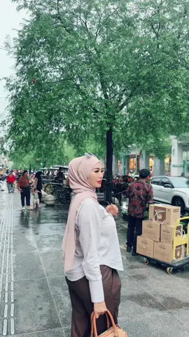 #bissmillahirrahmanirrahim #alhamdulillah❤️ #kulinerjogja #jogja #malioboro #🥰🥰🥰🥰❤️❤️❤️ 