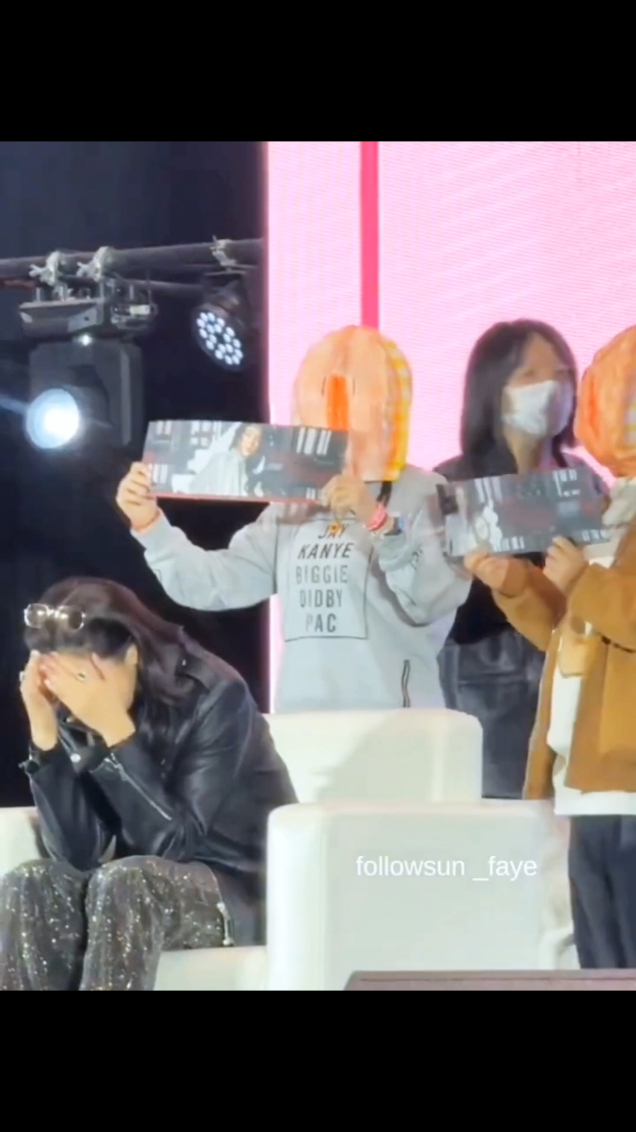 She does not know what to react. It's like she's embarrassed and uncomfortable. Being playful in the past is haunting her now.🤭😅 ~The fancy hat~ #CapCut #yokoapasra #fayeperaya #fyp #yoko #faye #Yobie #fairybabe #faye_malisorn #blanktheseries 