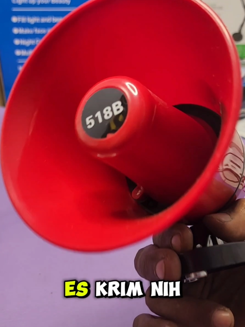 Speaker TOA Sirine Bisa rekam suara. bisa buat jualan eskrim tahu bulat. #sirine #speker #soekertoa #toa