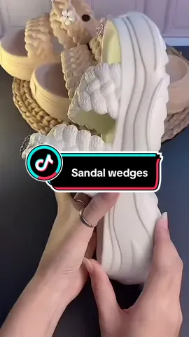 SAROMON(Surabaya) Sandal Wanita Wedges🫵🏻#fyp #sandal #sandalwanita #sandalwanitamurah #sandalwanitakekinian #foryou #belanjaditiktok 