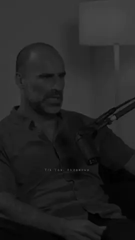 انا عارف ان في ناس بتحور عليه كتير وبتكدب عليه كتير... 🖤 #foryou #viral #fyp 