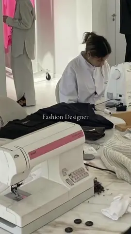 Te gusta el diseño de moda??? #fashiondesigner #edit #foryoupage❤️❤️ #fashiontiktok #fashion  #diseñadorademodas #diseñodemoda #editing #Edit 