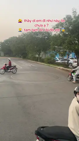 Em Cố Gắng Tập Thêm Một Tý Đến Sáng Mai Mình thi Luôn.#xuhuong #bang #Love #bằngláixe #xuhuongtiktok #2025 #láixe #sinhvien #cố_gắng #moingay #emgaimientay 