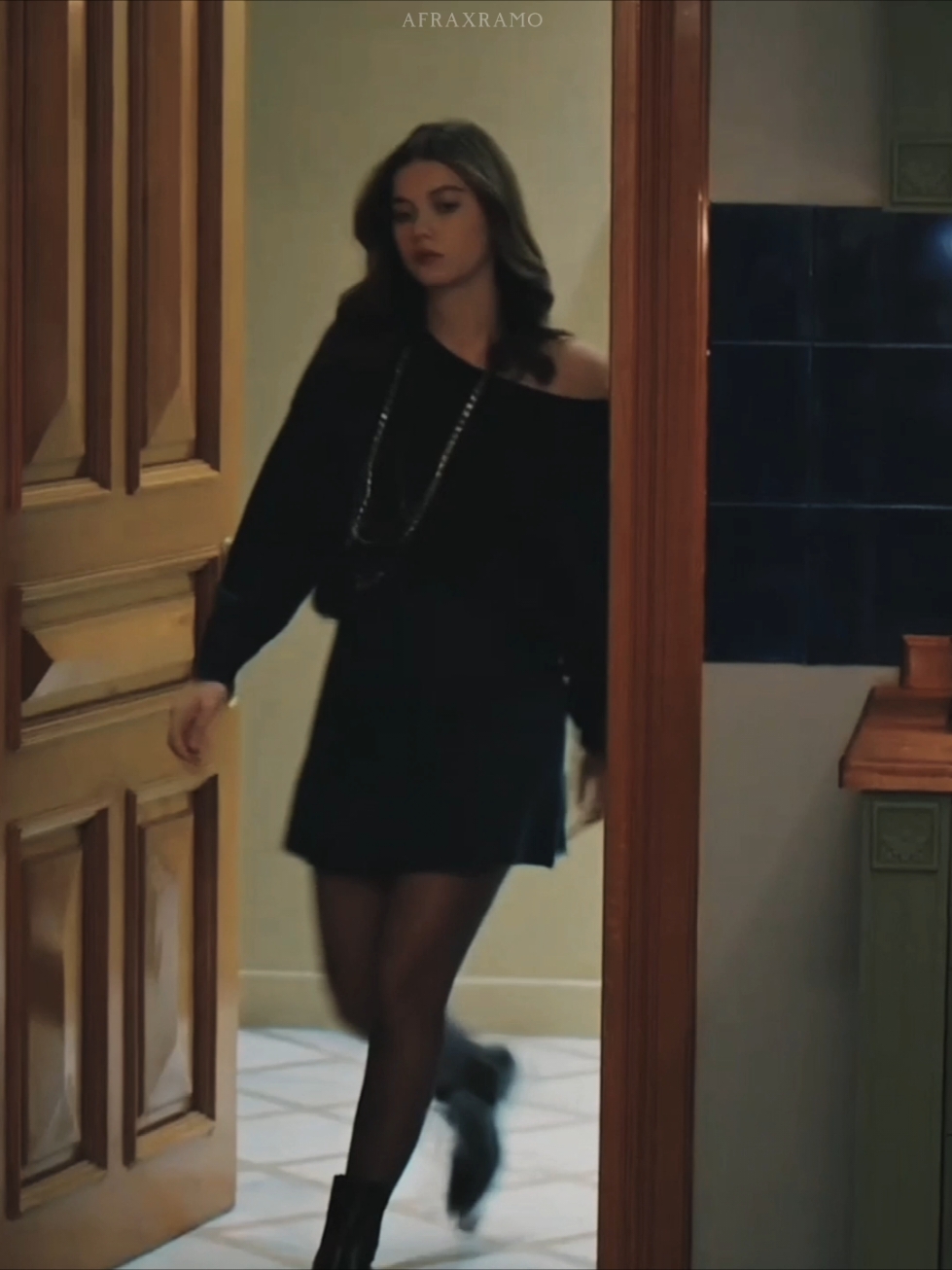 motherrrr she's getting prettier in every episode  #mertramazandemir #afrasaraçoğlu #AfRam #afram #seyfer #turkishdizi #turkishdrama #turkishseries #seyran #feritkorhan #yaliçapkini #yalıçapkını #yalicapkini #foryou #fyp #seyfer #edit 