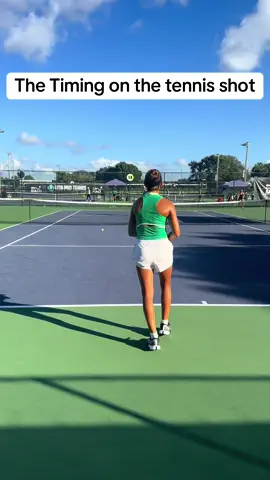 The timing of when to hit the ball is crucial and often not done right! Get out there and practice #tennis #training 