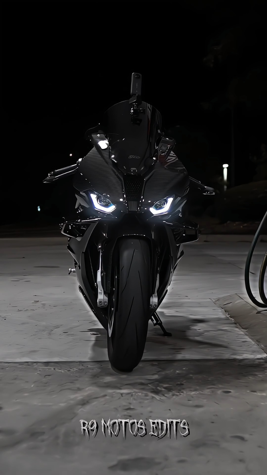 Bmw Edit 😍📽✨️ #moto #bmws1000rr #edit #capcut_edit 