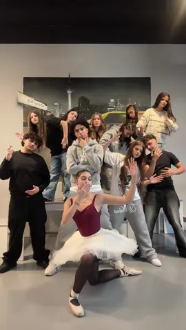 I’ve elevated dancers to greatness before, and I’ll do it again. Just wait and see and enjoy Lunatix Management @elayzababy :) 