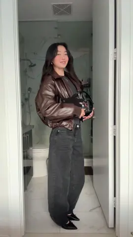 an all black outfit🙂‍↕️🖤>> #fashion #OOTD #grwm #girls #style 