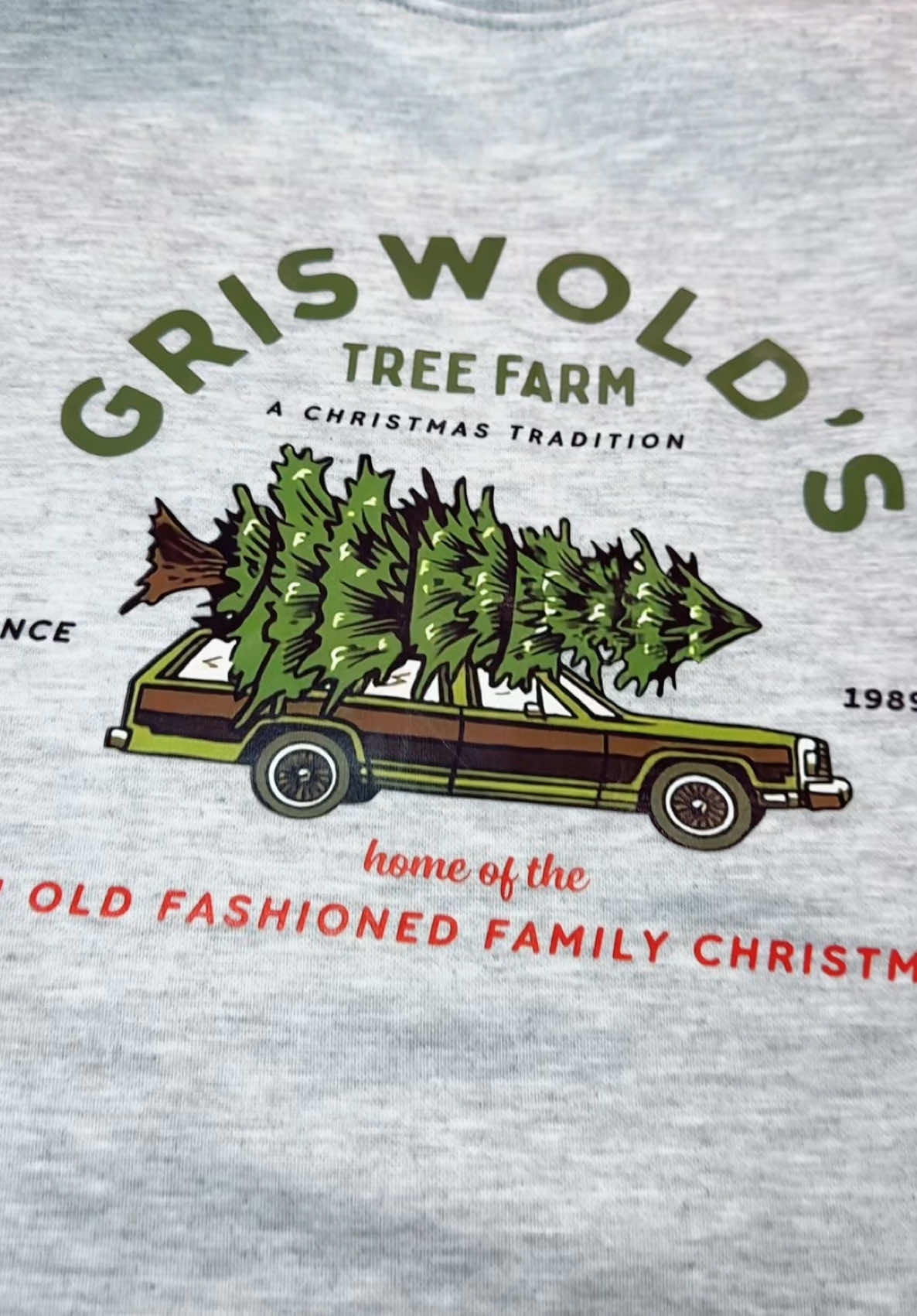 Women’s Christmas crewneck sweatshirt #christmas #christmasoutfit #tiktokshopping 