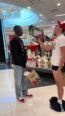 Chat, yall think he liked it or nah? #fyp #interview #comedy #prank #whatwasthebestdayofyourlife 