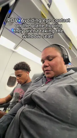 Maybe if I just look the other way I’ll be able to stretch out a little!  #reels #airplane #flight #funny #windowseat #travel #mhfamilyadventures #airport 