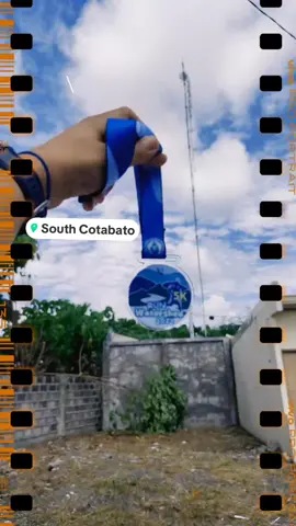 #CapCut  A running man.  A running Dad.  A runner for life  #longdistancerunner  #runningsingledad  #halfmarathonrunner  #Fitness  #halfmarathoner 